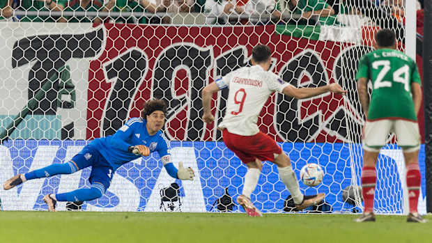 penal Lewandowski Memo Ochoa